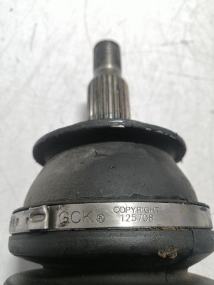 TRANSMISION DELANTERA IZQUIERDA, MERCEDES-BENZ, CLASE A (BM 169)