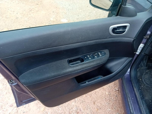 PEUGEOT 307 (S1)(04.2001) — автомобиль-донор на запчасти 