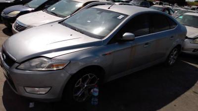 FORD MONDEO BERLINA (CA2)