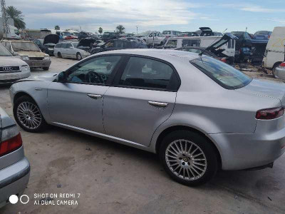 ALFA ROMEO 159 (140)