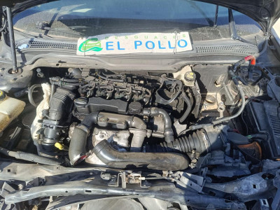 VOLVO S40 BERLINA
