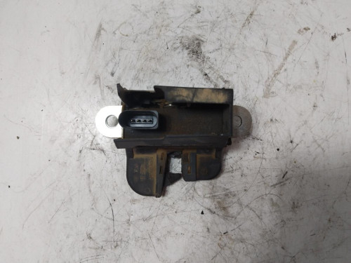 CERRADURA MALETERO / PORTON Volkswagen Tiguan (5N1)(11.2007->) VOLKSWAGEN Tiguan (5N1)(11.2007->) 