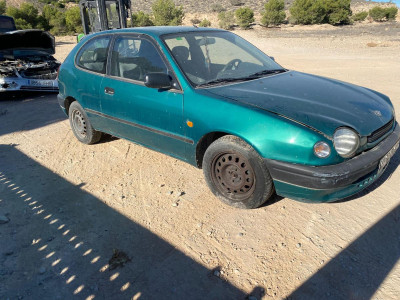 TOYOTA COROLLA (E11)