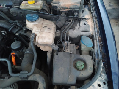 CAJA FILTRO AIRE, VOLKSWAGEN, PASSAT BERLINA (3B3)