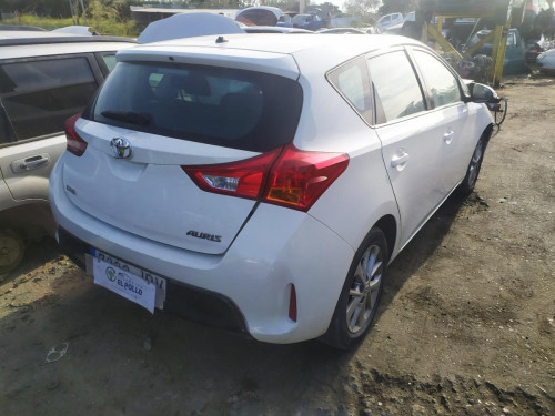  TOYOTA AURIS (E18) 