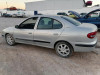 RENAULT MEGANE I CLASSIC (LA0) — автомобиль-донор на запчасти 