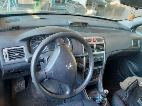 PEUGEOT 307 (S1)(04.2001) — автомобиль-донор на запчасти 