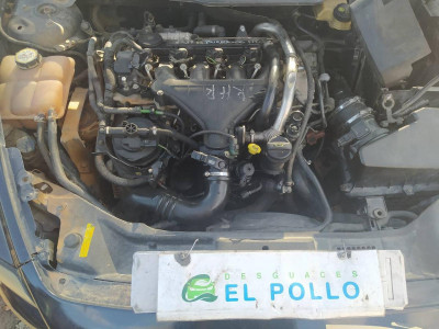 VOLVO V50 FAMILIAR