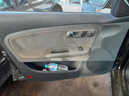 SEAT CORDOBA BERLINA (6L2) — автомобиль-донор на запчасти 