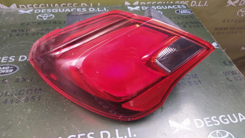 PILOTO TRASERO IZQUIERDO OPEL CORSA E 