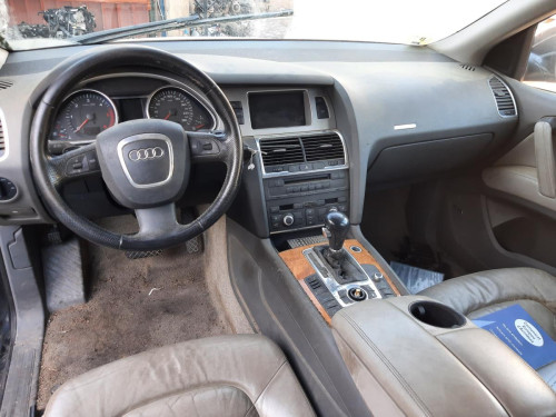  AUDI Q7 (4L) 