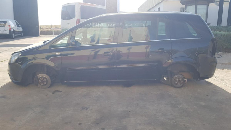 Opel Zafira B (2005->) SIN IDENTIFICAR