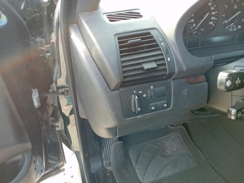 BMW SERIE X5 (E53) — vehículo donante para recambios 