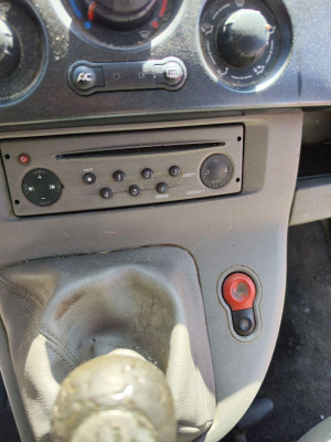 SISTEMA AUDIO / RADIO CD