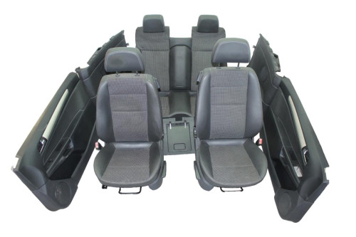 JUEGO ASIENTOS COMPLETO de segunda mano