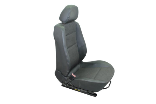 JUEGO ASIENTOS COMPLETO de segunda mano