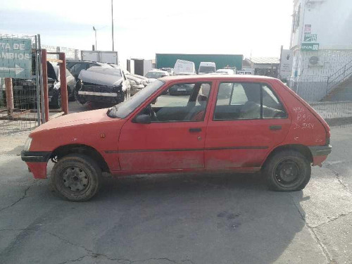  PEUGEOT 205 BERLINA 