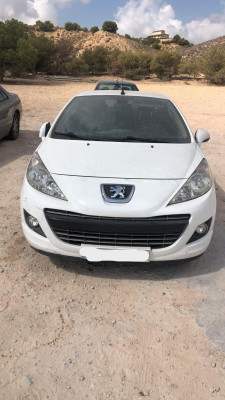 PEUGEOT 207 CC CABRIO-COUPÉ