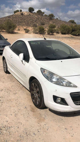 PEUGEOT 207 CC CABRIO-COUPÉ — автомобиль-донор на запчасти 