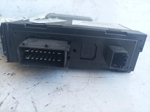  MOTOR ELEVALUNAS DELANTERO DERECHO 