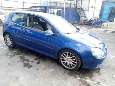 VOLKSWAGEN GOLF V (1K1)(10.2003)