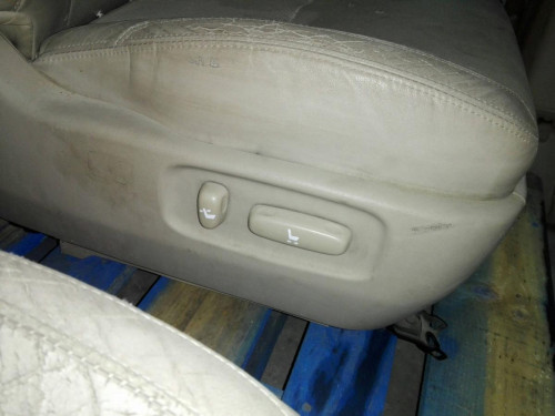 JUEGO ASIENTOS COMPLETO Toyota LAND CRUISER (J12) 