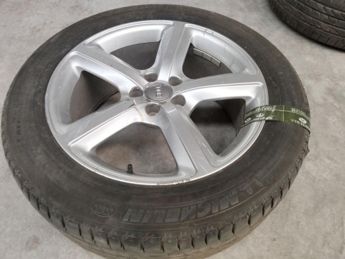 LLANTA Audi Q5 (8R) 