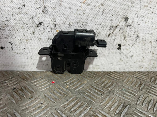 CERRADURA MALETERO / PORTON 