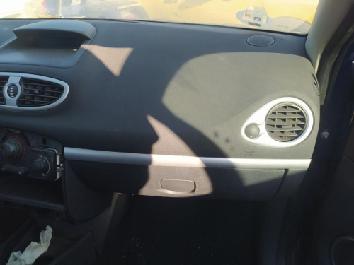  AIRBAG DELANTERO DERECHO RENAULT CLIO III 