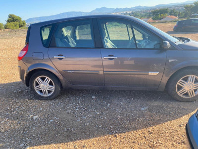 RENAULT SCENIC II (JM)