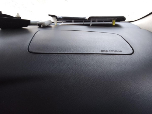 AIRBAG DELANTERO DERECHO Toyota COROLLA (E12) 