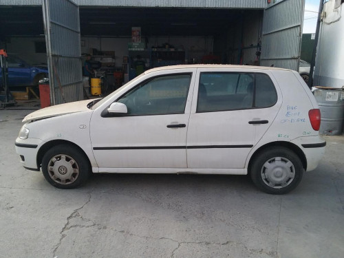 VOLKSWAGEN POLO III BERLINA (6N2) — автомобиль-донор на запчасти 
