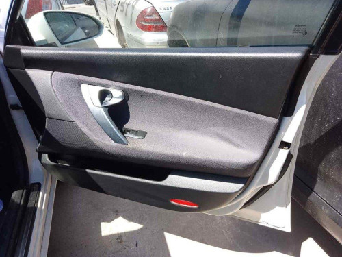 GUARNECIDO PUERTA DELANTERA DERECHA NISSAN PRIMERA BERLINA (P12) 