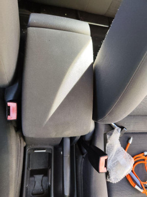 APOYABRAZOS CENTRAL, VOLKSWAGEN, GOLF PLUS V (5M1)