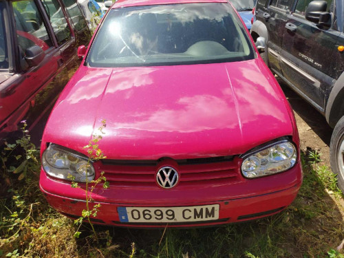 VOLKSWAGEN GOLF IV BERLINA (1J1)(10.1997) — vehículo donante para recambios 