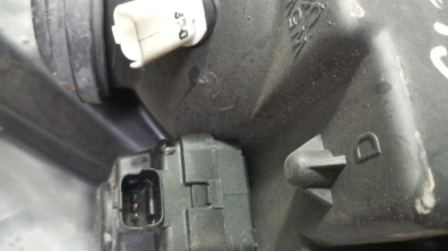 FARO DERECHO Citroen XSARA PICASSO 