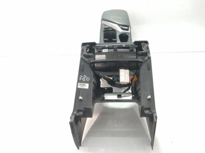 APOYABRAZOS CENTRAL, HYUNDAI, I40 CW (VF)