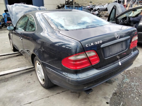  MERCEDES-BENZ CLK (BM 208) COUPE 