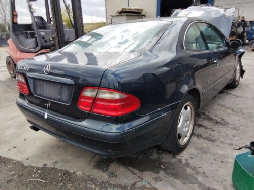  MERCEDES-BENZ CLK (BM 208) COUPE 