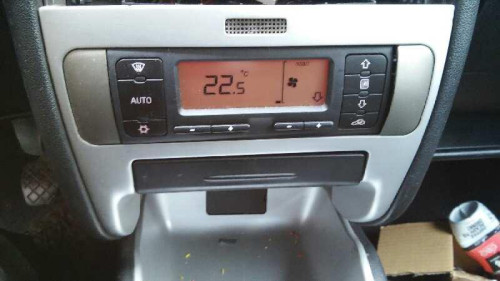  SEAT LEON (1M1) 