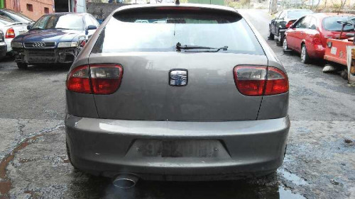  SEAT LEON (1M1) 