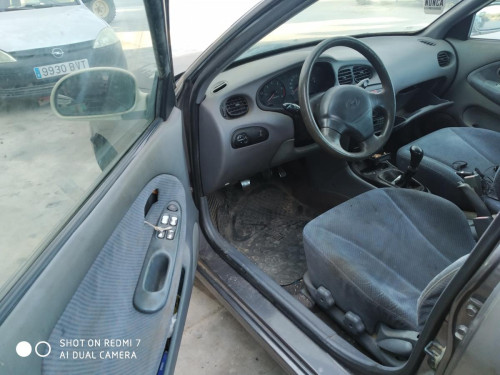  HYUNDAI LANTRA BERLINA (RD) 