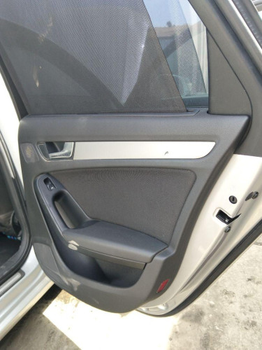 GUARNECIDO PUERTA TRASERA DERECHA Audi A4 BERLINA (8K2) 