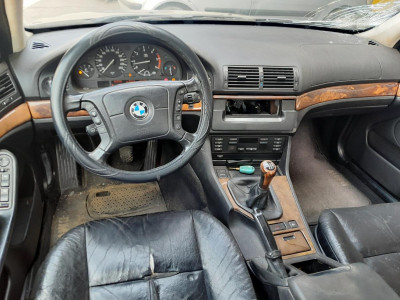 BMW SERIE 5 BERLINA (E39)