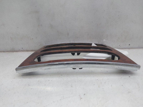 EMBELLECEDOR Mercedes-Benz CLASE ML (BM 164) 