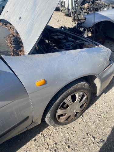 ALETA DELANTERA DERECHA Nissan ALMERA (N15) 