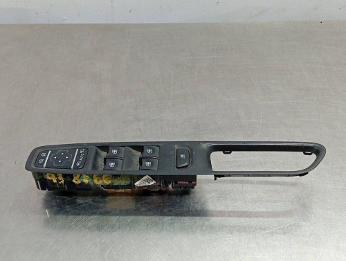  MANDO ELEVALUNAS DELANTERO IZQUIERDO RENAULT CAPTUR I 