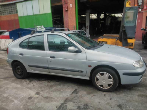  RENAULT MEGANE I FASE 2 BERLINA (BA0) 