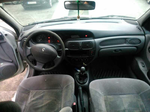  RENAULT MEGANE I FASE 2 BERLINA (BA0) 