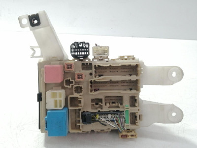 CAJA RELES / FUSIBLES, TOYOTA, VERSO (AUR2/ZGR2)